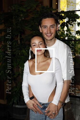 Naarden 3 november 2025
Presentatie nieuwe serie de Frogers met aanwezig Rene Froger Natasja Froger Danny Froger Ann Dominique Wilten Natascha Froger Matthijs Timmermans Charlie Didier Froger Sammy Verheij Maxim Froger en Ruby Celine met hun zoontje.