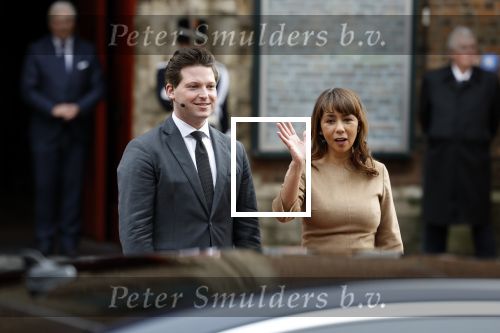 Den Haag 20 november 2025
 Prinses Amalia en haar vader Koning Willem Alexander bij de Grote Kerk, na de Bijzondere Verenigde Vergadering van de Eerste en Tweede Kamer, ter gelegenheid van de tachtigste verjaardag dat het parlement na de Tweede Wereldoorlog voor het eerst weer in gezamenlijkheid bijeenkwam. Eerste Kamervoorzitter Mei Li Vos Tweede Kamervoorzitter Thom van Campenvingen ze op .