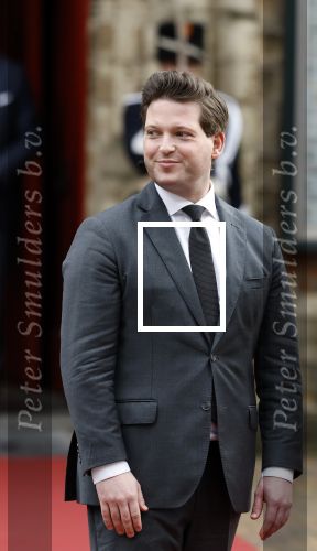 Den Haag 20 november 2025
 Prinses Amalia en haar vader Koning Willem Alexander bij de Grote Kerk, na de Bijzondere Verenigde Vergadering van de Eerste en Tweede Kamer, ter gelegenheid van de tachtigste verjaardag dat het parlement na de Tweede Wereldoorlog voor het eerst weer in gezamenlijkheid bijeenkwam. Eerste Kamervoorzitter Mei Li Vos Tweede Kamervoorzitter Thom van Campenvingen ze op .