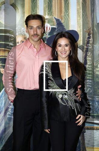 Amsterdam 18 november 2025
Premiere Wicked in het deLaMar theater . Esmee Dekker met partner