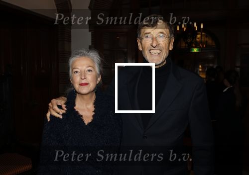 Wassenaar 23 november 2025
Boekpresentatie Patricia Steur in kasteel Wittenburg . Angela Groothuizen presenteert het en Henk Schiffmacher krijgt het eerste boek. Ferry Mingelen met zijn vrouw Marike
