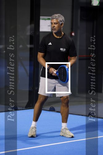 Utrecht 6 november 2025
Padel tournooi voor het UMC ziekenhuis bij Hal 22. Frank Rijkaard