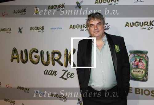 Amsterdam 4 november 2025
Premiere Augurk aan zee in Tuschinski met de cast die bestaat uit oa Monic Hendrickx Martin v Waardenberg Olga Zuiderhoek Jelka v Houten Frank Lammers Peter v d Begin en Tibor Lukacs. Robert v Hemert heeft de titelsong geschreven . Frank lammers