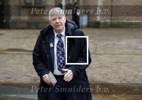 Den Haag 20 november 2025
 Prinses Amalia en haar vader Koning Willem Alexander bij de Grote Kerk, na de Bijzondere Verenigde Vergadering van de Eerste en Tweede Kamer, ter gelegenheid van de tachtigste verjaardag dat het parlement na de Tweede Wereldoorlog voor het eerst weer in gezamenlijkheid bijeenkwam. Eerste Kamervoorzitter Mei Li Vos Tweede Kamervoorzitter Thom van Campenvingen ze op .. Frits Barend en dochter Barbara Barend tezamen met lijsttrekker Mirjam Bikker en (klein)zoon Seb.