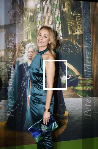 Amsterdam 18 november 2025
Premiere Wicked in het deLaMar theater . Froukje de Both kwam met haar dochter