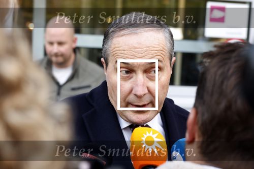 Utrecht 30 oktober 2025
Tweede dag van de rechtszaak tegen Marco Borsato in de rechtbank van Utrecht . Er was ongelofelijk veel pers aanwezig . Marco werd bijgestaan door de advocaten Geert Jan Knoops en Carry Knoops .