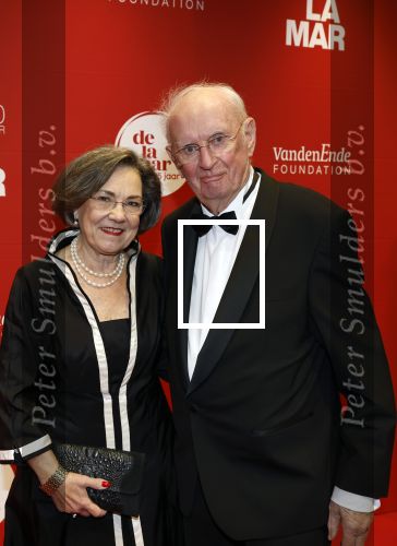 Amsterdam 30 november 2025
80 jaar het DeLaMar theater . Gerdi Verbeet poseert met partner Wim Meijer