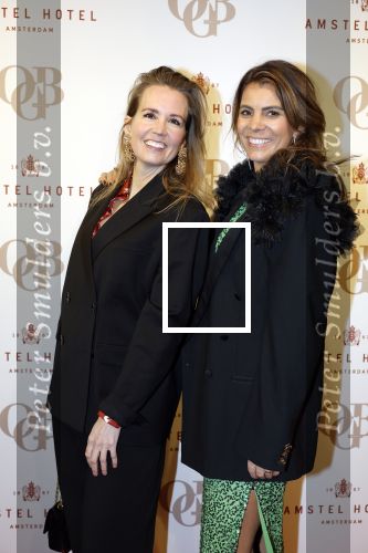Amsterdam 26 november 2025
Olcay Gulsen geeft een groot feest ( Gemaskerd bal) in het Amstel Hotel.