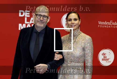 Amsterdam 30 november 2025
80 jaar het DeLaMar theater . Igone de Jong met een kennis