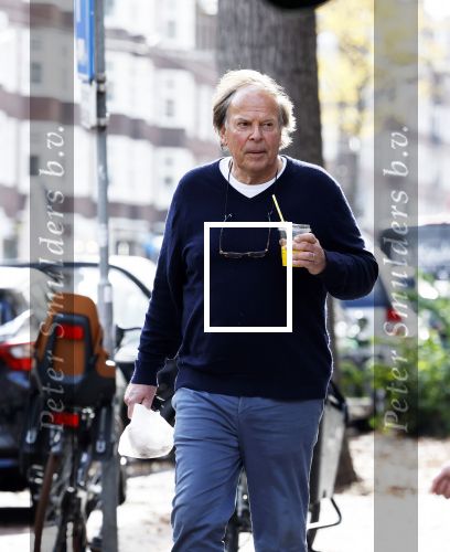 Amsterdam 14 oktober 2025
Ivo Niehe doet boodschappen in Amsterdam zuid .