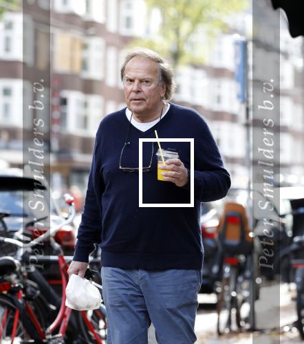 Amsterdam 14 oktober 2025
Ivo Niehe doet boodschappen in Amsterdam zuid .