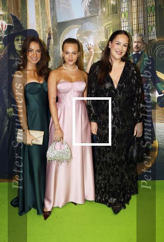 Amsterdam 18 november 2025
Premiere Wicked in het deLaMar theater . Jada Borsato met vriendinnen