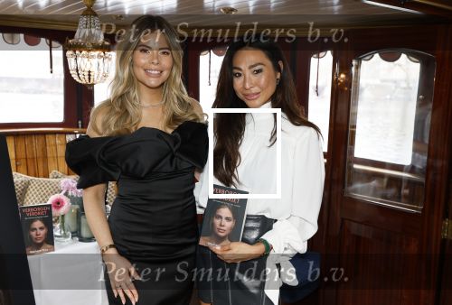Amsterdam 18 november 2025
Boekpresentatie Stephanie Tency op een mooie salonboot. Janine Kho