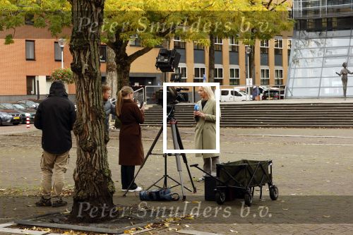 Utrecht 30 oktober 2025
Tweede dag van de rechtszaak tegen Marco Borsato in de rechtbank van Utrecht . Er was ongelofelijk veel pers aanwezig . Marco werd bijgestaan door de advocaten Geert Jan Knoops en Carry Knoops . Janine Schuinder