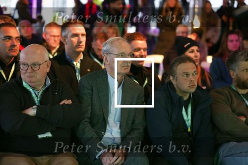 Laren (Gelderland) 19 november 2025
Bijeenkomst van nationale boomplantdag waar prinses Irene uit handen van Albert Verlinde een prijs krijgt omdat zij zich altijd ingezet heeft voor behoud en onderhoud bomen . Jean Rummenie