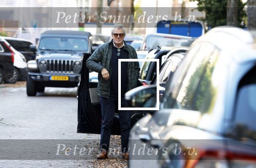 Amsterdam 5 november 2025
Jeroen Krabbe stapt uit zijn auto