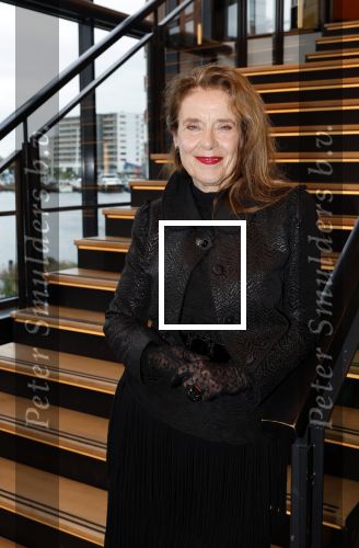 Zaandam 30 november 2025
Premiere Dial for murder in het zaantheater . Jette v d Meij