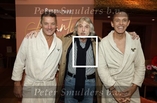 Putten 4 november 2025
Podcast van John de Bver en Kees de Bever in sauna Drome . De gasten waren Tina Nijkamp en Johan Derksen .