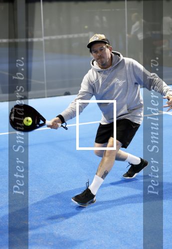 Utrecht 6 november 2025
Padel tournooi voor het UMC ziekenhuis bij Hal 22. Johnny de Mol speelde samen met Michaela Krajicek