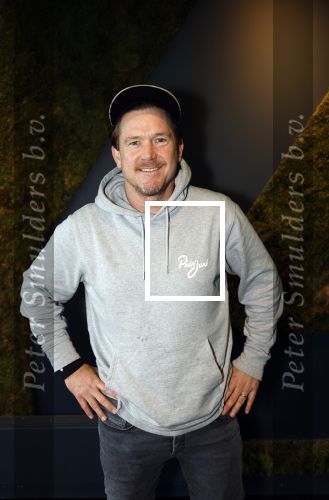 Utrecht 6 november 2025
Padel tournooi voor het UMC ziekenhuis bij Hal 22. Johnny de Mol speelde samen met Michaela Krajicek