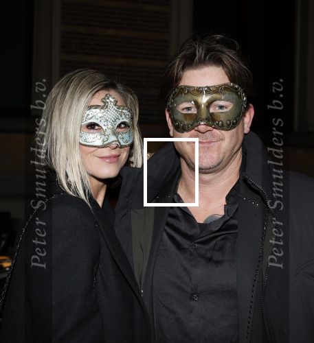 Amsterdam 26 november 2025
Olcay Gulsen geeft een groot feest ( Gemaskerd bal) in het Amstel Hotel. Johnny de Mol en zijn vrouw Anouk