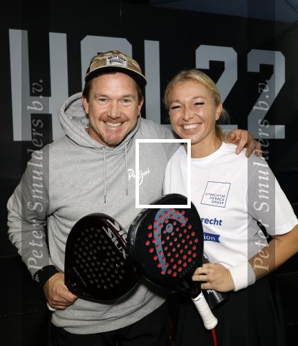 Utrecht 6 november 2025
Padel tournooi voor het UMC ziekenhuis bij Hal 22. Johnny de Mol speelde samen met Michaela Krajicek