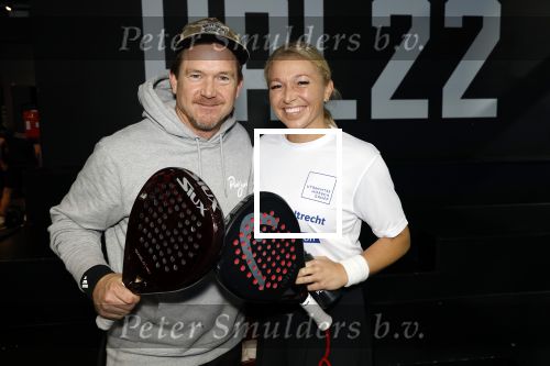 Utrecht 6 november 2025
Padel tournooi voor het UMC ziekenhuis bij Hal 22. Johnny de Mol speelde samen met Michaela Krajicek