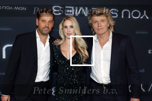 Amsterdam 11 november 2025
Premiere Now you see me 3 bij The Harbour Club . Joost Verhoeven met partner Bo Yael en Hans Klok