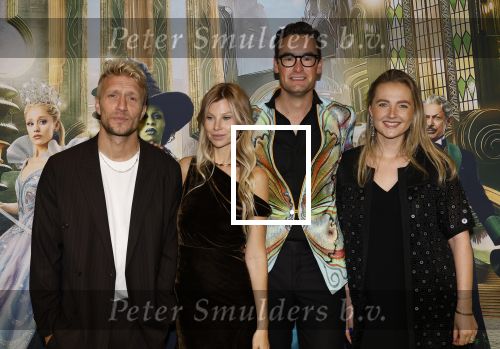 Amsterdam 18 november 2025
Premiere Wicked in het deLaMar theater . Joshua Nolet zijn vrouw Caroline Splinter Chabot en ...
