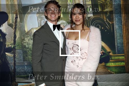 Amsterdam 18 november 2025
Premiere Wicked in het deLaMar theater . Julia Sinning met vriend