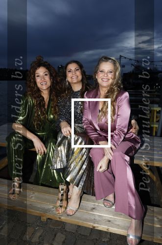 Amsterdam 4 november 2025
Katja Schuurman Babette v Veen en Linda Hakeboom bij presentatie Ademnood.