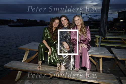 Amsterdam 4 november 2025
Katja Schuurman Babette v Veen en Linda Hakeboom bij presentatie Ademnood.