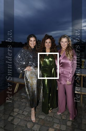 Amsterdam 4 november 2025
Katja Schuurman Babette v Veen en Linda Hakeboom bij presentatie Ademnood.