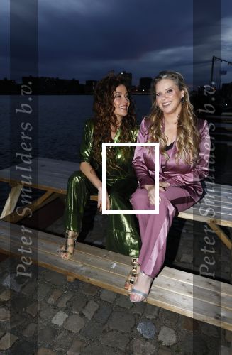Amsterdam 4 november 2025
Katja Schuurman Babette v Veen en Linda Hakeboom bij presentatie Ademnood.