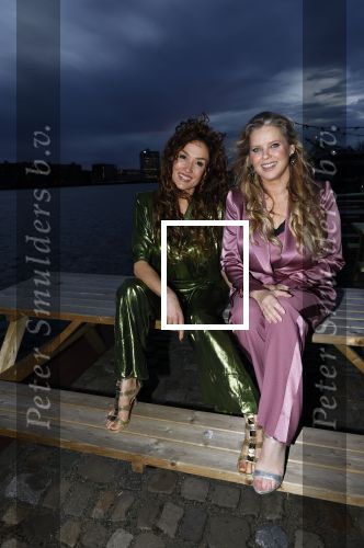 Amsterdam 4 november 2025
Katja Schuurman Babette v Veen en Linda Hakeboom bij presentatie Ademnood.