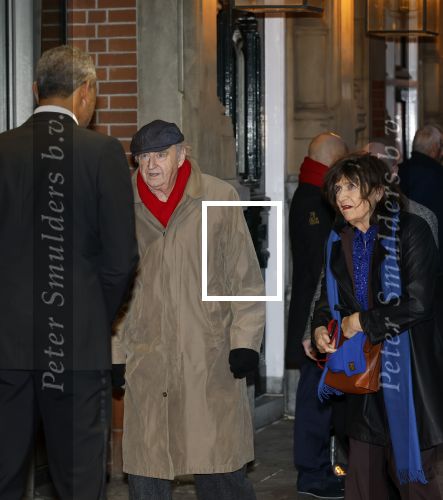 Amsterdam 30 november 2025
80 jaar het DeLaMar theater . Kees Hulst poseert met Olga Zuiderhoek