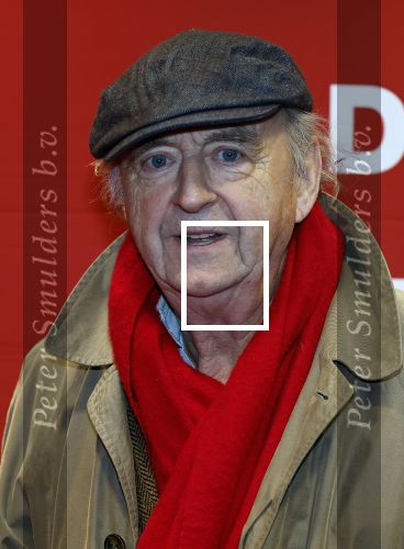 Amsterdam 30 november 2025
80 jaar het DeLaMar theater . Kees Hulst poseert met Olga Zuiderhoek
