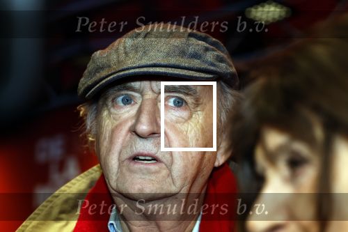 Amsterdam 30 november 2025
80 jaar het DeLaMar theater . Kees Hulst poseert met Olga Zuiderhoek