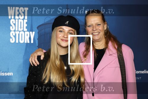 Rotterdam 23 november 2025
Premiere West side story in het nieuwe luxor. Kes v d Broek kwam met haar moeder