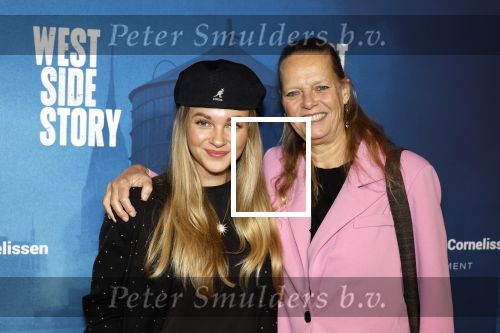 Rotterdam 23 november 2025
Premiere West side story in het nieuwe luxor. Kes v d Broek kwam met haar moeder