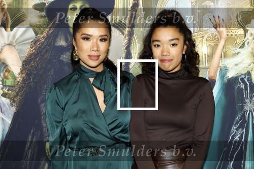 Amsterdam 18 november 2025
Premiere Wicked in het deLaMar theater . Kimmylien Nguyen met dochter