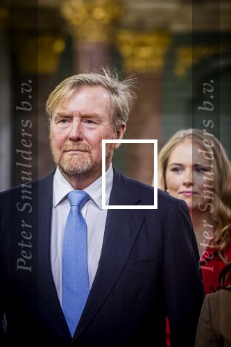 Den Haag 20 november 2025
 Prinses Amalia en haar vader Koning Willem Alexander bij de Grote Kerk, na de Bijzondere Verenigde Vergadering van de Eerste en Tweede Kamer, ter gelegenheid van de tachtigste verjaardag dat het parlement na de Tweede Wereldoorlog voor het eerst weer in gezamenlijkheid bijeenkwam. Eerste Kamervoorzitter Mei Li Vos Tweede Kamervoorzitter Thom van Campenvingen ze op .