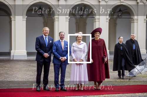 Den Haag 19 november 2025
Guillaume van Luxemburg en zijn vrouw Stephanie bezoeken koning Willem Alexander en Koningin Maxima op paleis Noordeinde .