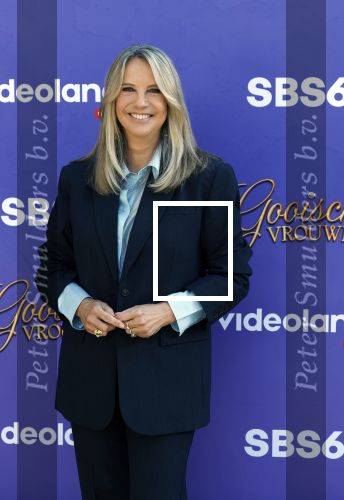Blaricum 17 oktober 2025
Perspresentatie eerste aflevering Gooische vrouwen met oa aanwezig Linda de Mol Susan Visser Liews Visschedijk Teunie de Brouwer Tommy v Lent Robert de Hoog en Eefje Kuijtzer