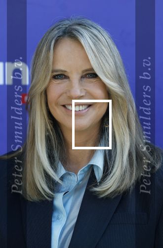 Blaricum 17 oktober 2025
Perspresentatie eerste aflevering Gooische vrouwen met oa aanwezig Linda de Mol Susan Visser Liews Visschedijk Teunie de Brouwer Tommy v Lent Robert de Hoog en Eefje Kuijtzer