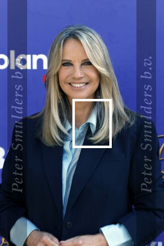 Blaricum 17 oktober 2025
Perspresentatie eerste aflevering Gooische vrouwen met oa aanwezig Linda de Mol Susan Visser Liews Visschedijk Teunie de Brouwer Tommy v Lent Robert de Hoog en Eefje Kuijtzer