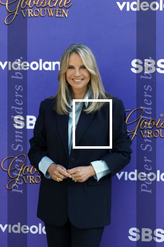 Blaricum 17 oktober 2025
Perspresentatie eerste aflevering Gooische vrouwen met oa aanwezig Linda de Mol Susan Visser Liews Visschedijk Teunie de Brouwer Tommy v Lent Robert de Hoog en Eefje Kuijtzer