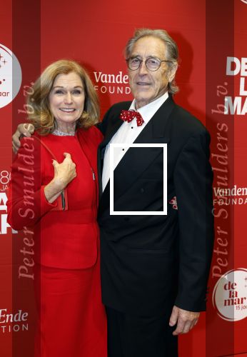 Amsterdam 30 november 2025
80 jaar het DeLaMar theater . Liz Snoijink met partner