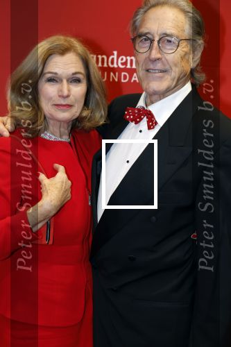 Amsterdam 30 november 2025
80 jaar het DeLaMar theater . Liz Snoijink met partner