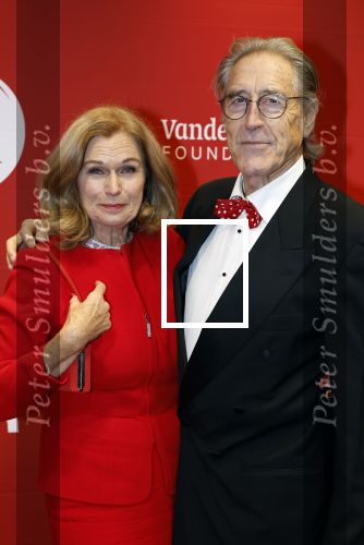Amsterdam 30 november 2025
80 jaar het DeLaMar theater . Liz Snoijink met partner
